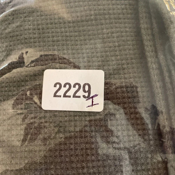 Members Mark Henley Army Green Medium Thermal Shirt Top Long Sleeve Pocket NEW - Picture 6 of 6